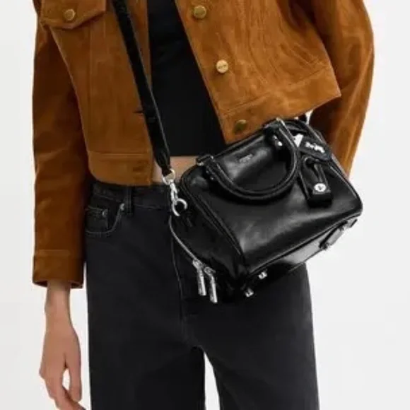 Coach Cube Rogue - Picture 7 of 7